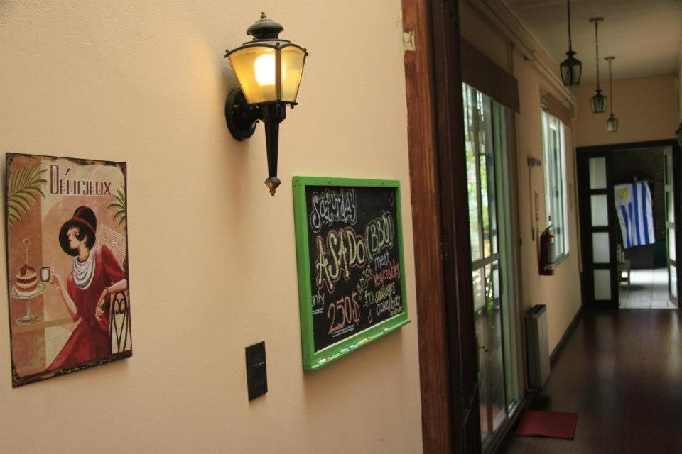 Ukelele Hostel Монтевидео Экстерьер фото