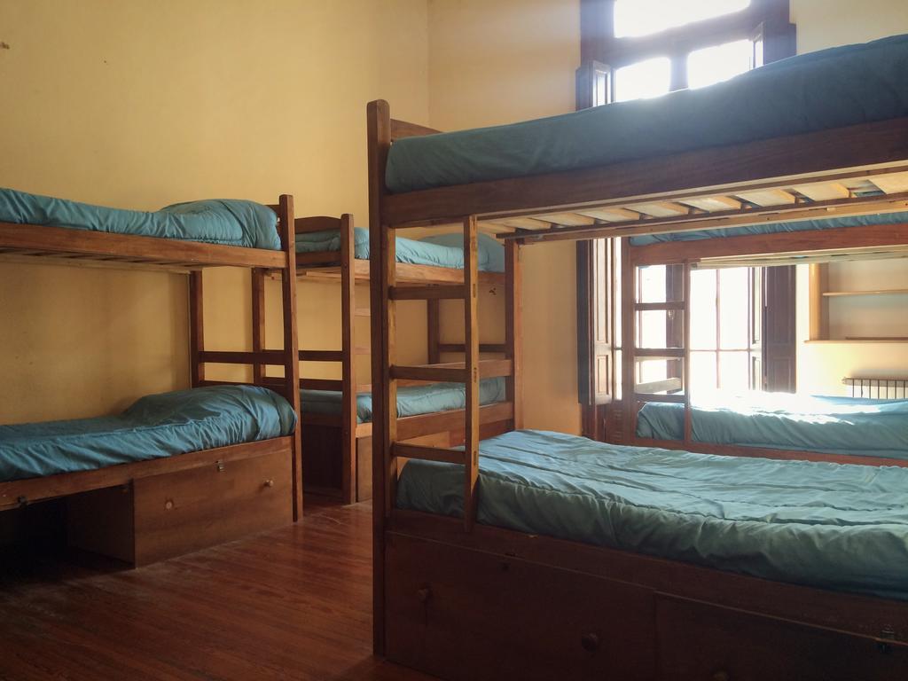 Ukelele Hostel Монтевидео Экстерьер фото